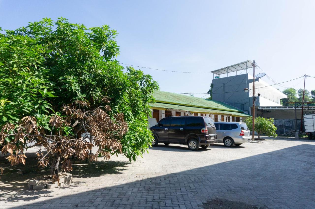 Готель Reddoorz Syariah Near Sultan Muhammad Kaharuddin Airport Sumbawa Besar Екстер'єр фото